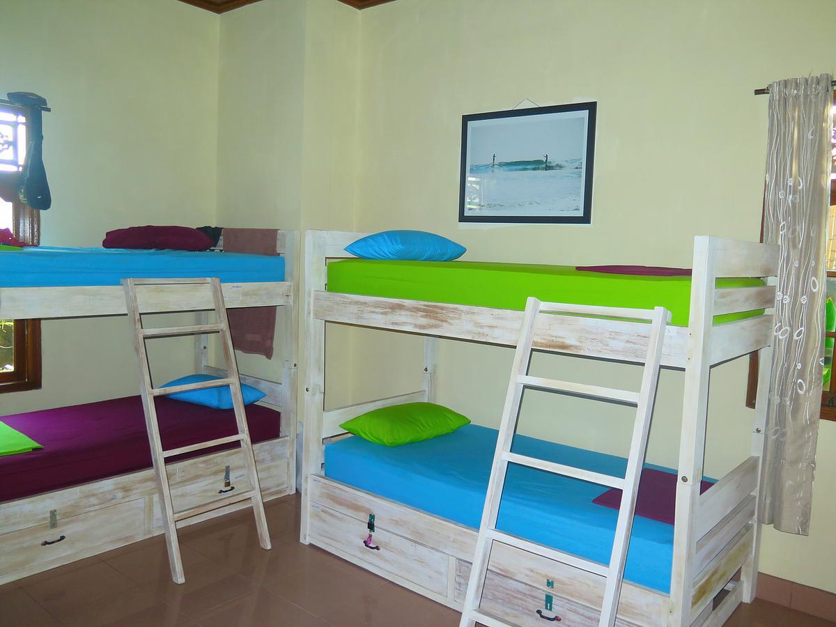 Canggu Surf Hostel Экстерьер фото