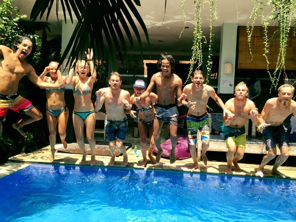 Canggu Surf Hostel Экстерьер фото
