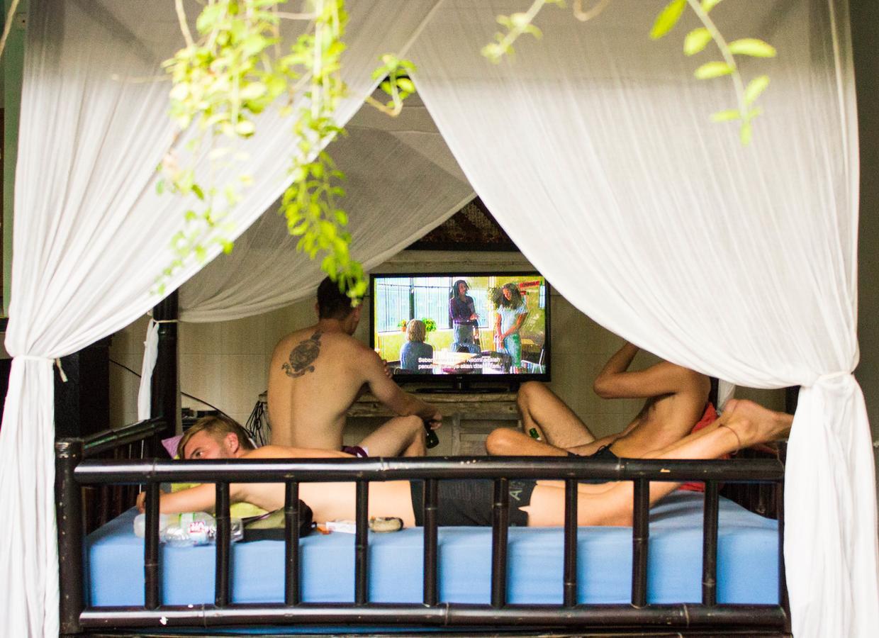 Canggu Surf Hostel Экстерьер фото